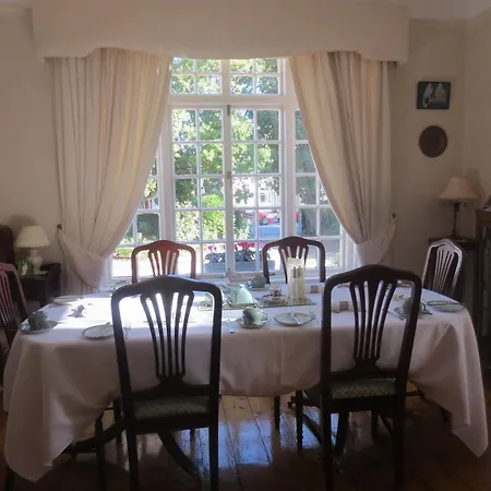 Bed & Breakfast St Judes 3*
