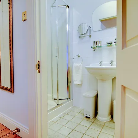 St Judes לינה וארוחת בוקר גלוואיי