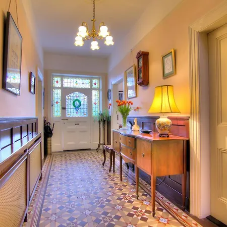 St Judes לינה וארוחת בוקר 3*